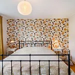 Villa Gottstreu Holiday home *