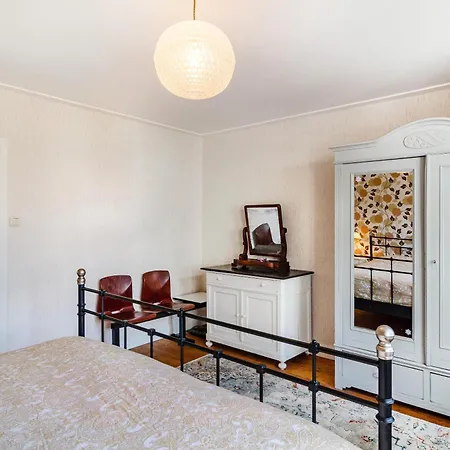 Villa Gottstreu Holiday home Gottstreu